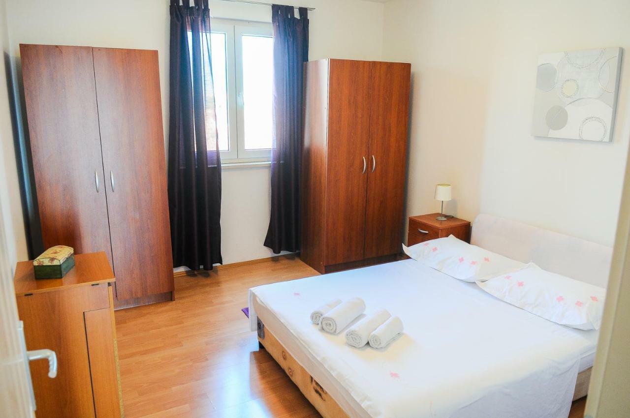 Anamarija Apartment สปลิท ภายนอก รูปภาพ